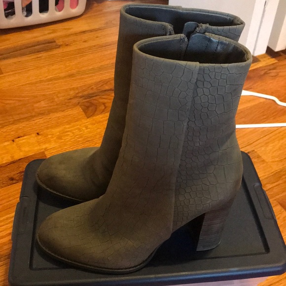 Sam Edelman booties - Picture 3 of 7